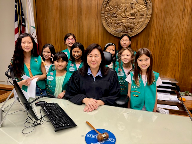 Commissioner Lee and the Girl Scouts